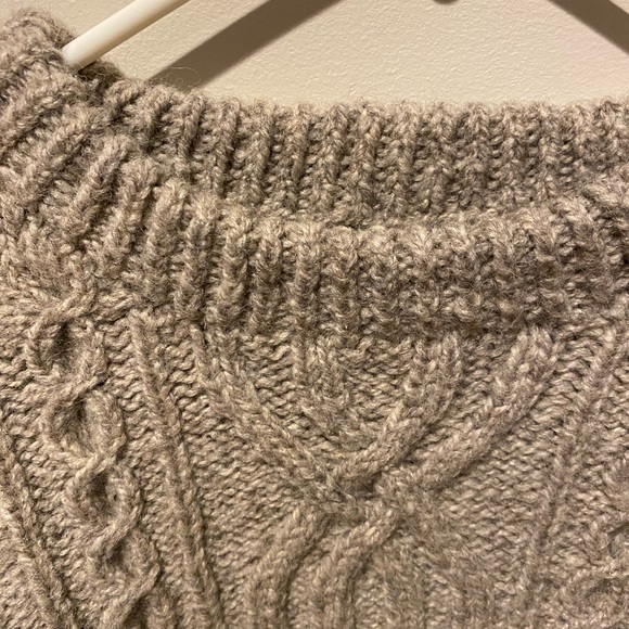 Handmade wool sweater - Picture 4 of 4